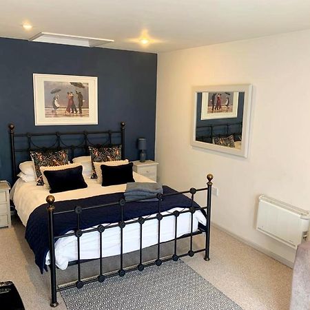 Yew Tree View Apartment Marnhull Exterior photo